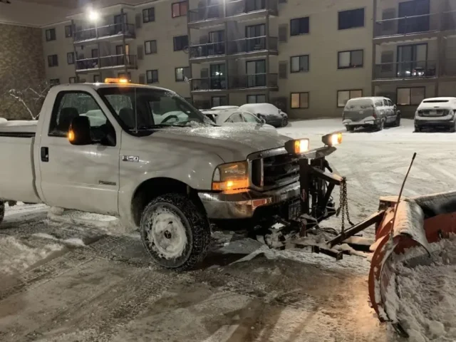 Commercial-Snow-Plowing-Rogers-MN